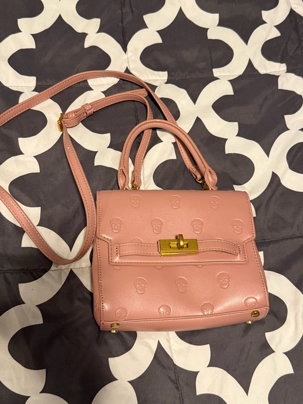 Betsey Johnson Blush Pink Skullicious Top Handle Crossbody Bag - Picture 1 of 7